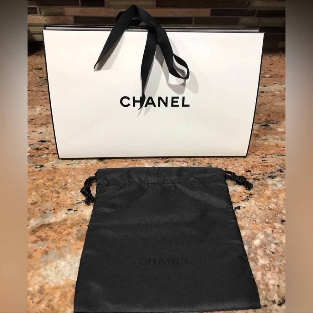 Chanel Elegant White and Black DustBag with Dust Pouch NWOT